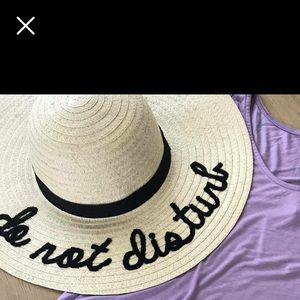 Meet your Posher, Alicia